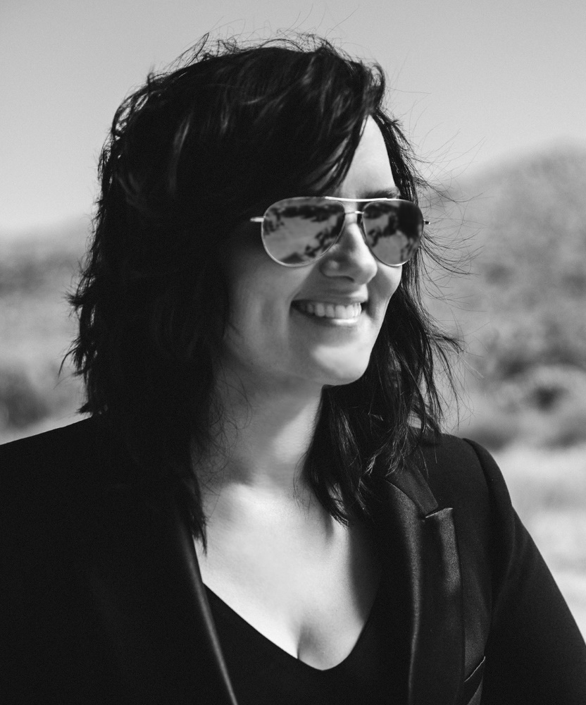 Who is tina. Brandy Clark. Как найти Кларк.